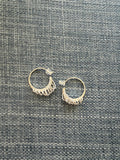 8 Ringed Hoops