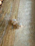 Glam Skull Clamshell Earrings