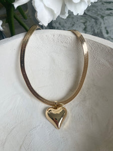 Love Me Necklace